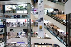 Sim Lim Square (D7), Retail #458162391